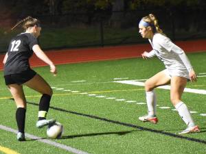 Nicholas Zeller-Singh/Kitsap News Group Photos
Bailey Watland jukes the Seton Catholic defender.