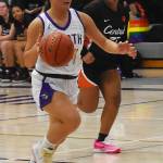 Tiffany Le scores a layup on a fastbreak.