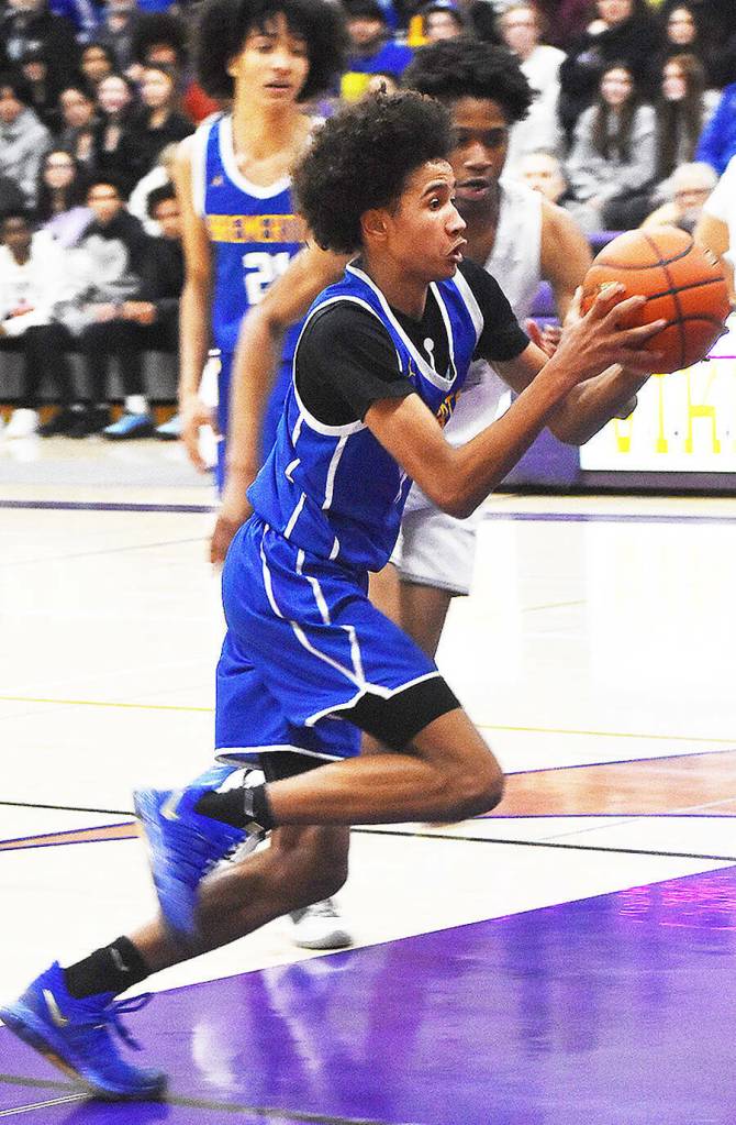 File Photo
Jalen Davis leads Bremerton to its first state berth in a decade.