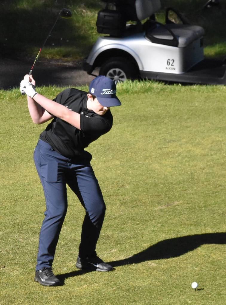 Viking Nick Watson finishes with a 49.