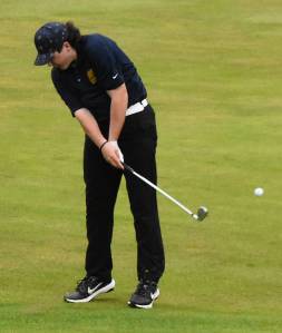 File photo
Bremertons Jackson Fletcher qualifies for state.