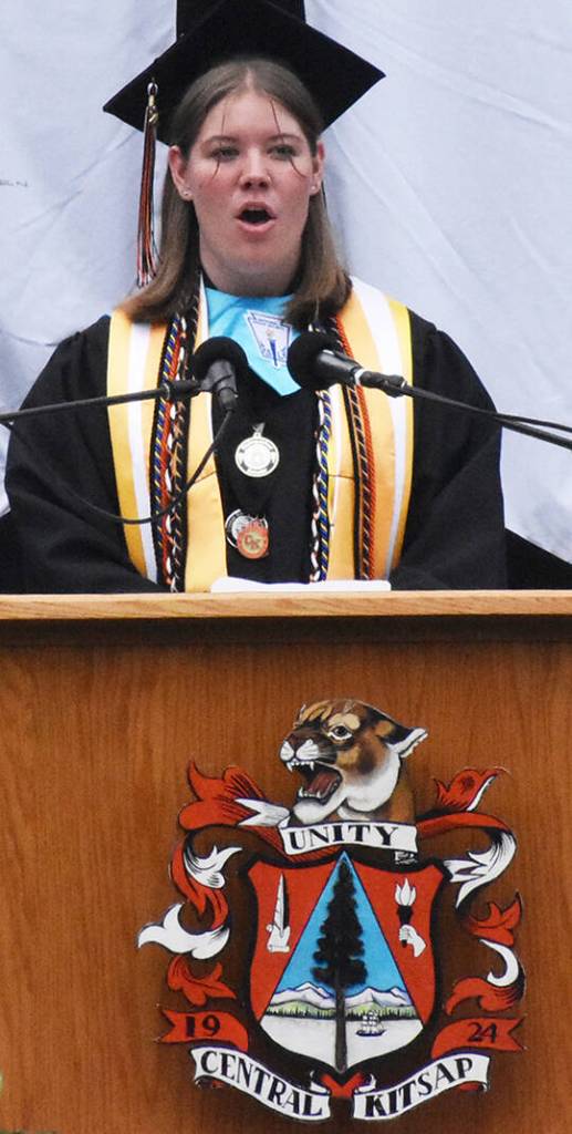 CKs Shayla Sutliff gives a speech to her peers.