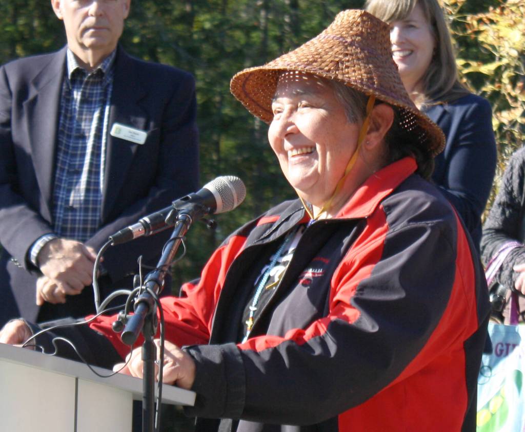 Carver Randi Purser shares the story and significance of her carving, and pays respect to her mentors and family members.
