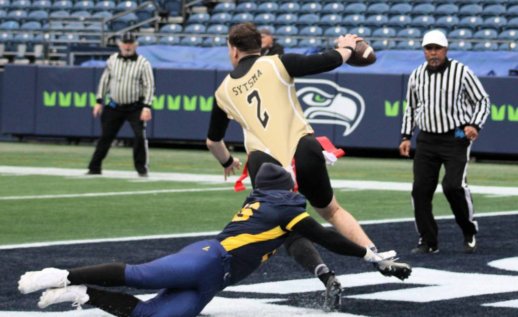 Armys quarterback escapes being sacked, but an endzone penalty gives Navy a safety.