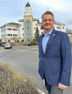 Mike De Felice/Kitsap News Group
Port Orchard Mayor Rob Putaansuu, shown here in front of City Hall, shares his top goals for 2025.