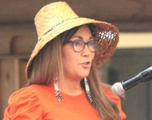 Luke Caputo/Kitsap News Group photos
Hall of Fame inductee Tleena Ree Ives, former North Kitsap Viking and member of the Port Gamble SKlallam Tribe who played for the Olympic College womens basketball in the mid-1990s, gives her acceptance speech during the ceremony Feb. 1 at the Kiana Lodge.